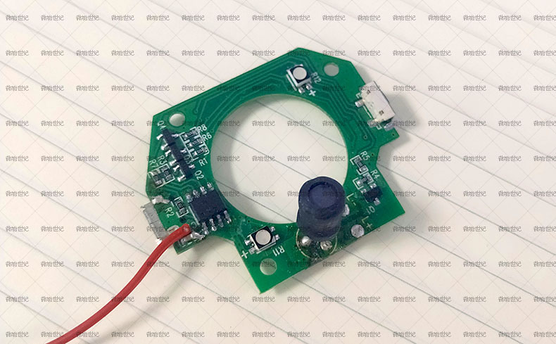 現(xiàn)成車載加濕器補水儀3